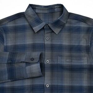 Men's Lululemon Masons Peak L/S Flannel Button Up Shirt Small Preppy Casual